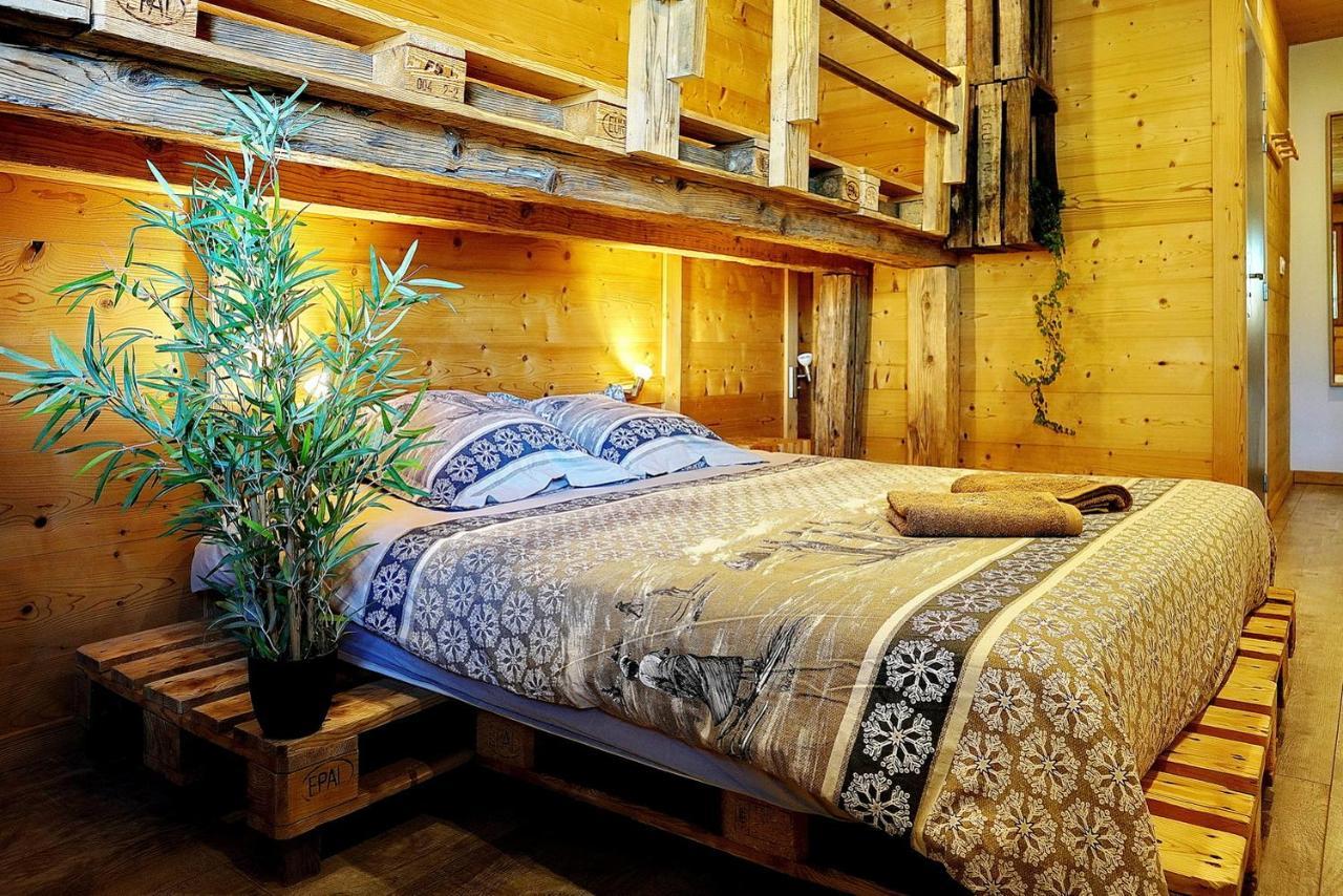 Chalet Hotel La Tuviere Bike Inn Saint-Jean-de-Maurienne Exterior photo